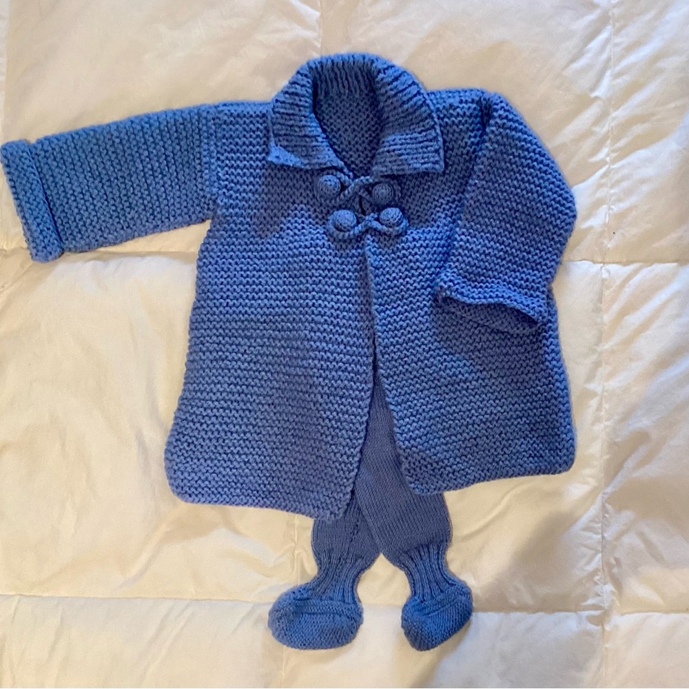 Baby blue sweater and leggings set, hand knit
